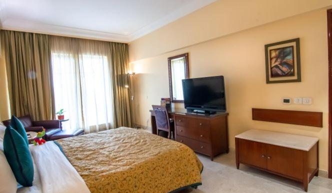 The Lalit Mumbai Hotel Bagian luar foto